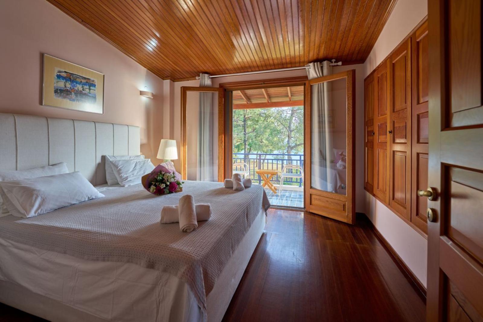 Summerday Villa Private Beach Νέα Ηράκλεια Εξωτερικό φωτογραφία