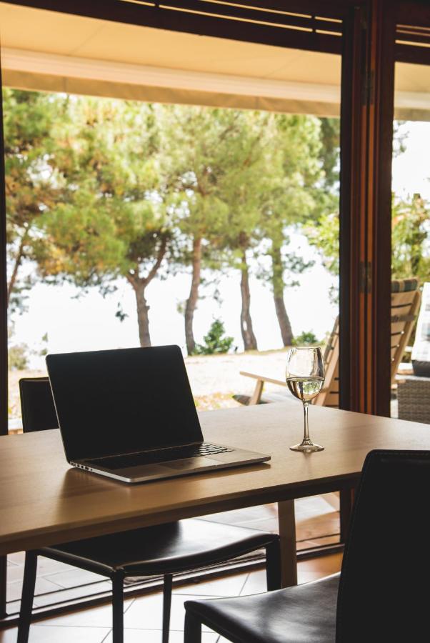 Summerday Villa Private Beach Νέα Ηράκλεια Εξωτερικό φωτογραφία